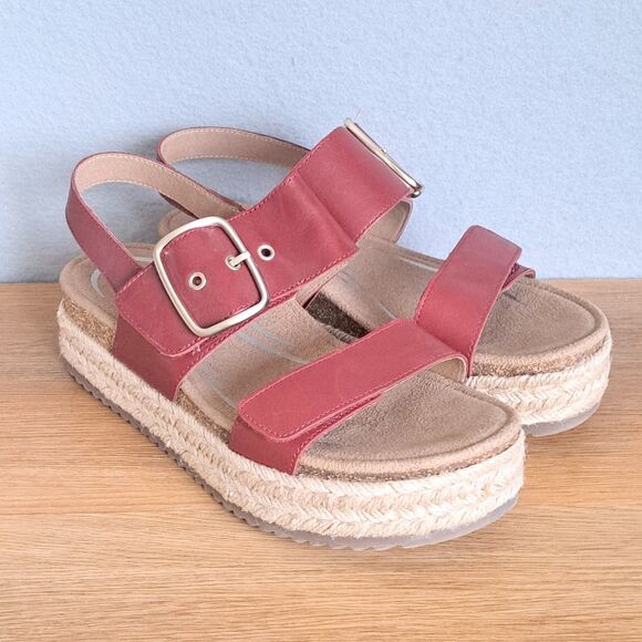 Aetrex Vania Womens 8.5 EU 39 Red Leather Cork Arch Support Sandals Comfort Cork - Picture 1 of 10